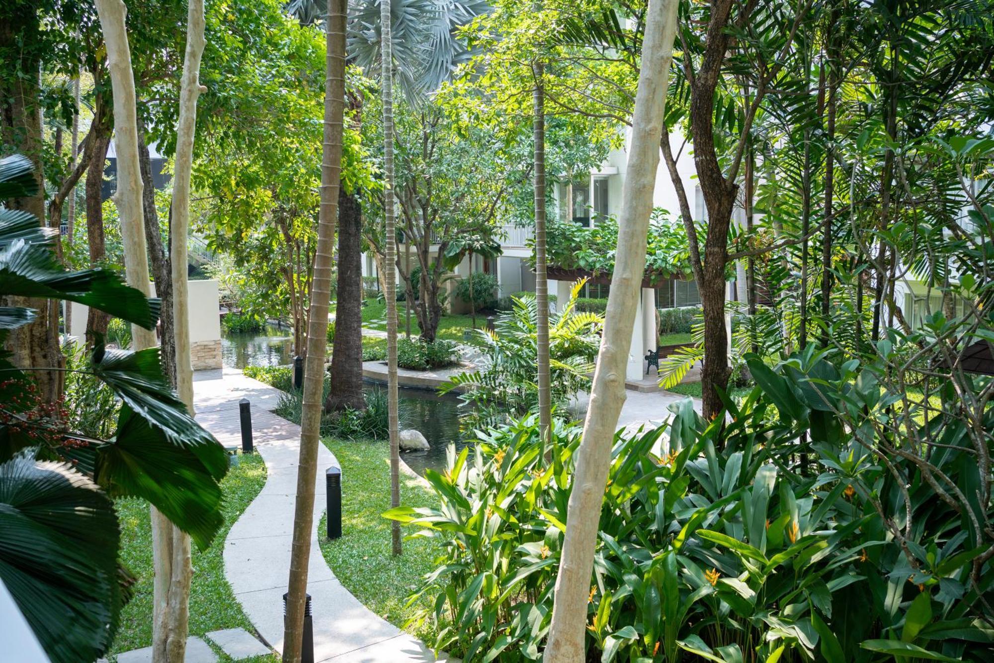 The Park Nine Hotel Srinakarin Bangkok Szoba fotó